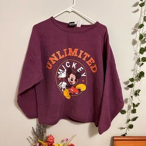COPY - Vintage Mickey Mouse Sweater. Size XL.